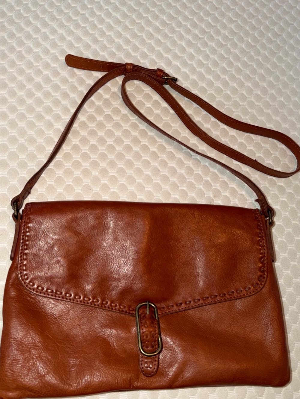 Leather Crossbody Bag in Cognac Brown - Classic Women's Shoulder Bag euc